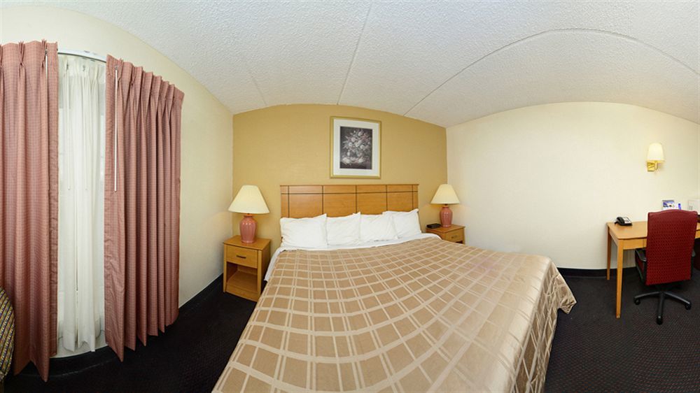 Americas Best Value Inn And Suites St. Cloud Saint Cloud Zewnętrze zdjęcie